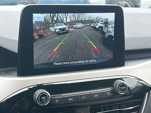 Used 2022 Ford Escape SEL image 24