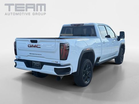 Used 2026 GMC Sierra 2500 AT4 w/ AT4 Premium Plus Package AWD/4WD image 7
