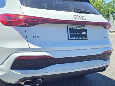 Certified 2025 Audi Q5 Premium Plus w/ Premium Plus AWD/4WD image 7
