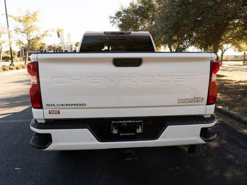 Used 2024 Chevrolet Silverado 2500 High Country w/ Max Trailering Package image 4