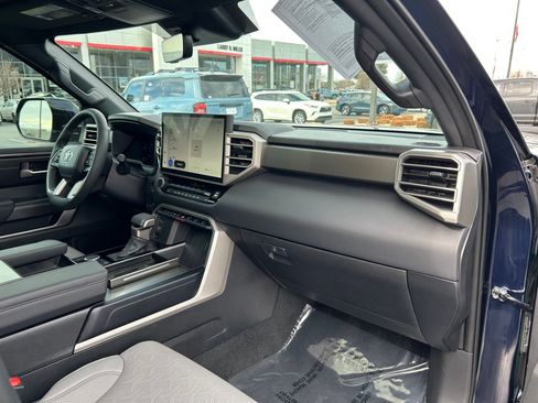 Certified 2025 Toyota Sequoia SR5 w/ SR5 Premium Package image 27