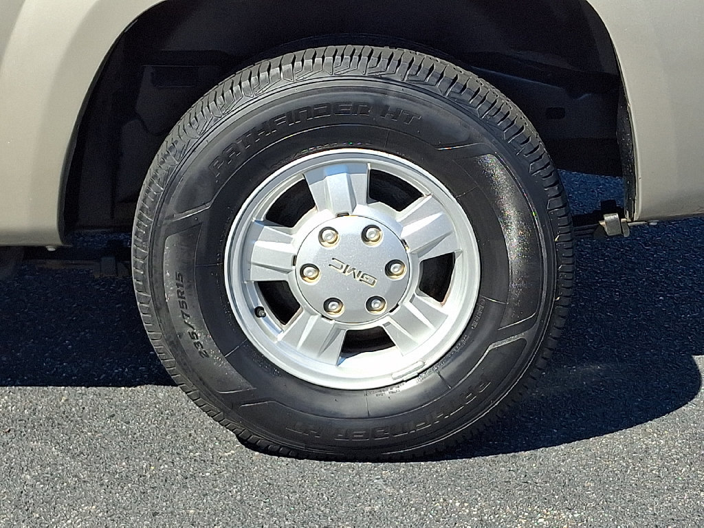 Used 2005 GMC Canyon SLE RWD image 8