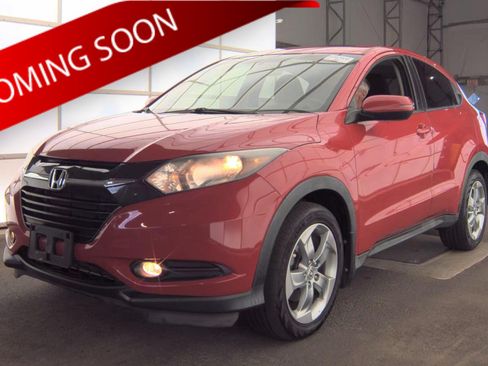 Used 2017 Honda HR-V EX image 1