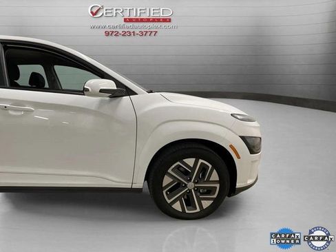 Used 2023 Hyundai Kona SE w/ Cargo Package image 92