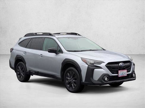 Certified 2025 Subaru Outback Onyx Edition XT w/ Popular Package #2 image 3