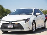 Used 2023 Toyota Corolla LE image 4