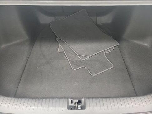 Used 2025 Honda Accord SE image 10