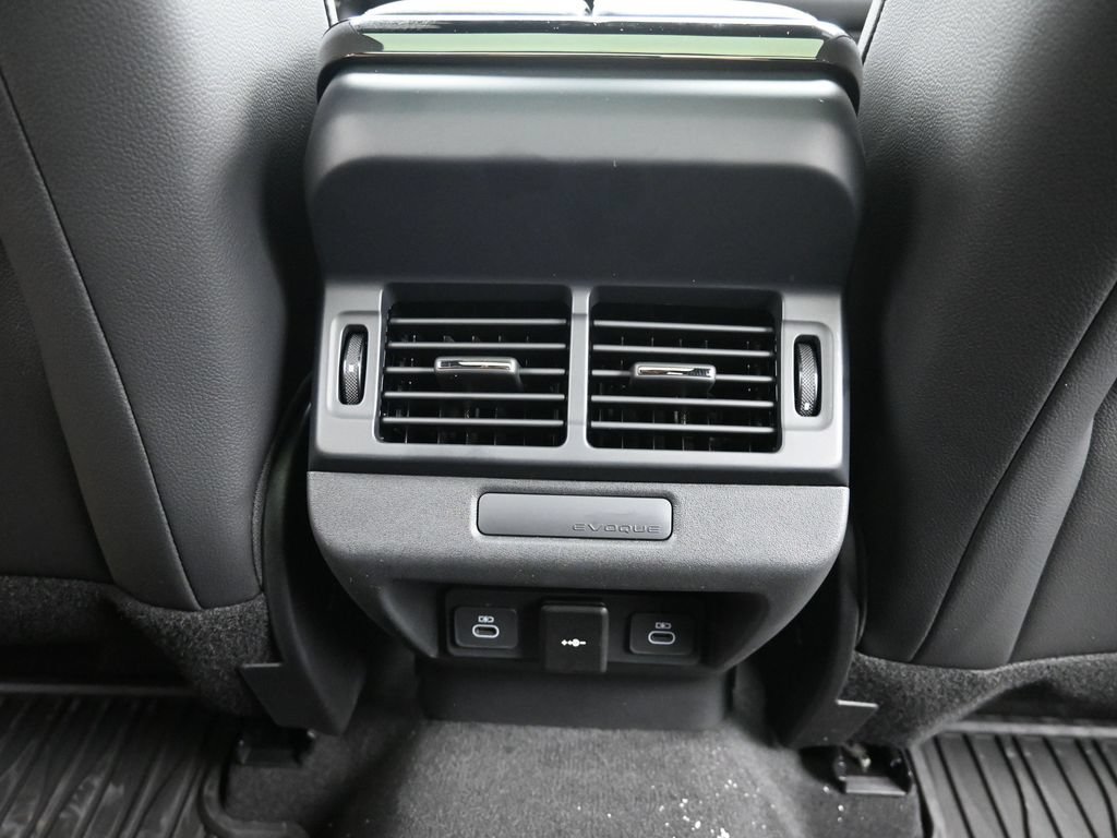 Used 2026 Land Rover Range Rover Evoque S AWD/4WD image 17