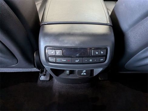 Used 2023 Hyundai Palisade Calligraphy image 30