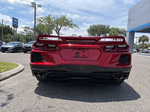 Used 2024 Chevrolet Corvette Stingray Preferred Cpe w/ Z51 Performance Package RWD image 5