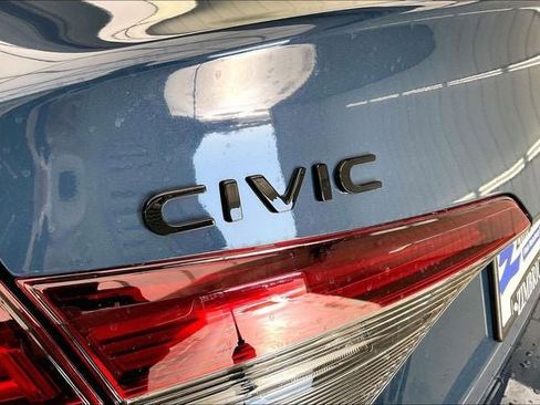 New 2026 Honda Civic Sport image 17