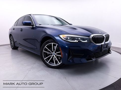 Used 2020 BMW 330i xDrive Sedan w/ Convenience Package AWD/4WD image 2