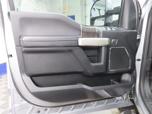 Used 2021 Ford F250 Lariat w/ Chrome Package AWD/4WD image 52