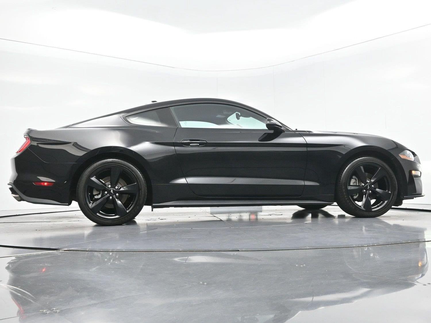 Used 2022 Ford Mustang Coupe w/ Equipment Group 101A RWD image 44