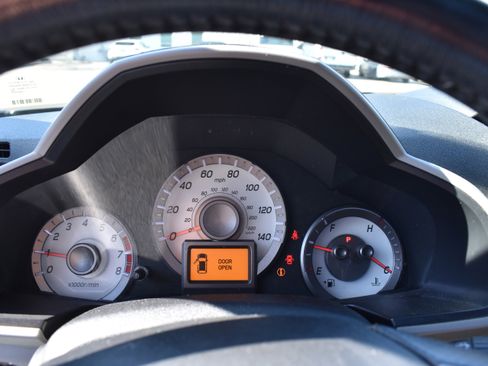 Used 2012 Honda Pilot Touring image 17