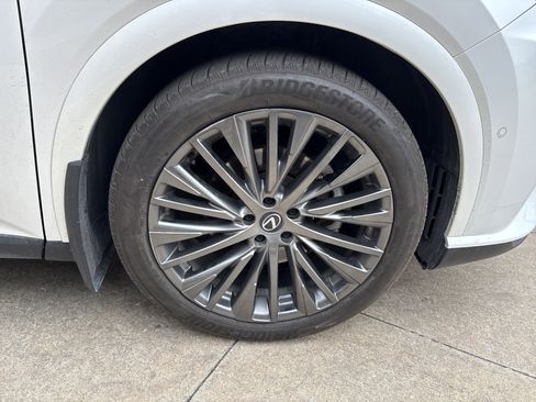 Used 2024 Lexus RX 350 AWD image 13