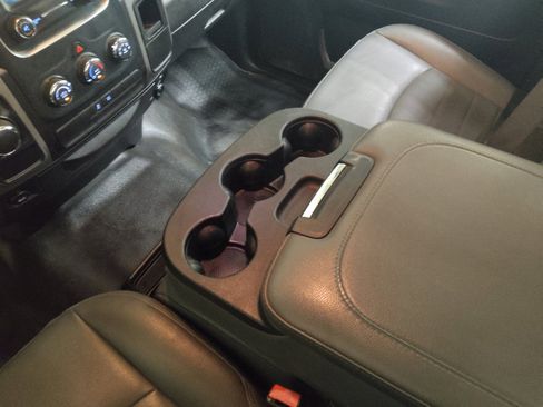 Used 2018 RAM 1500 Tradesman RWD image 26
