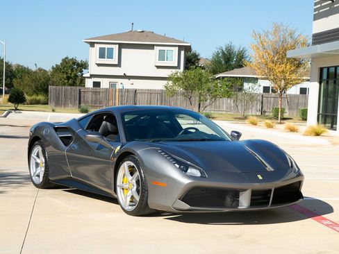 Used 2016 Ferrari 488 GTB image 18