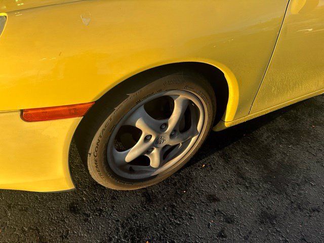 Used 1999 Porsche Boxster RWD image 3