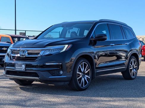Used 2022 Honda Pilot Touring image 5