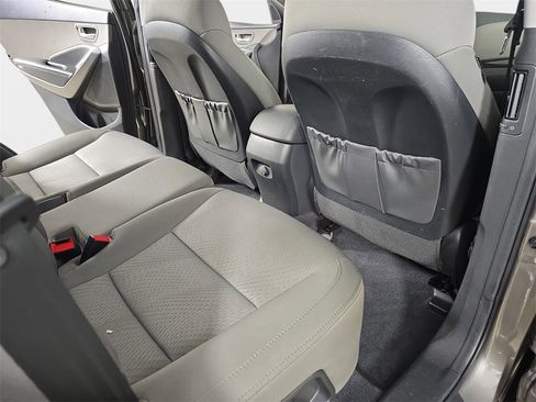 Used 2017 Hyundai Santa Fe Sport image 12