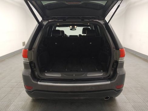 Used 2017 Jeep Grand Cherokee Limited image 29