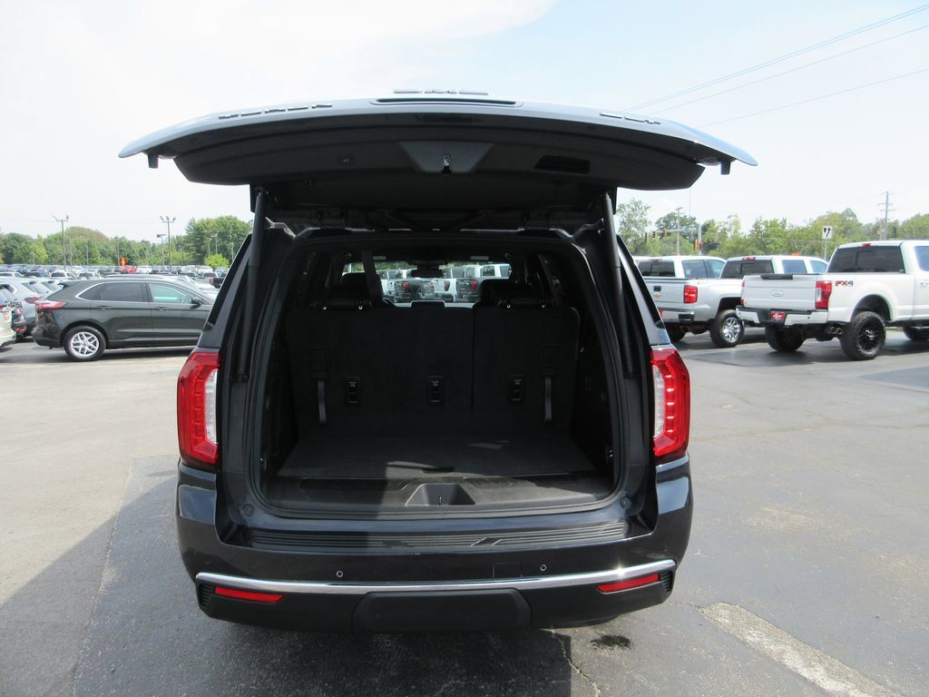 Certified 2023 GMC Yukon SLT AWD/4WD image 8