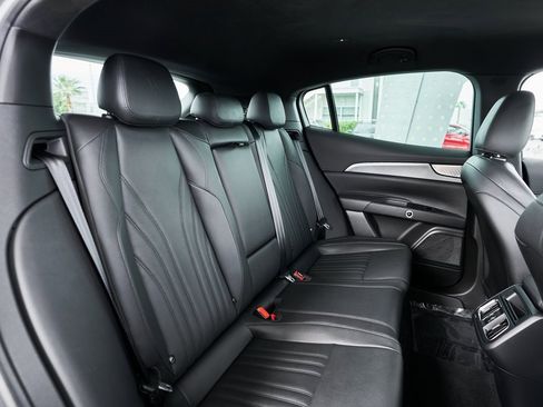 Used 2023 Maserati Grecale GT image 31