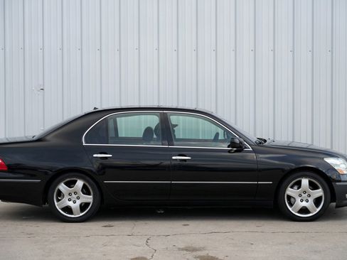 Used 2005 Lexus LS 430 image 46