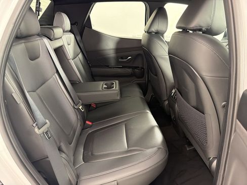 Certified 2026 Hyundai Santa Cruz Limited AWD/4WD image 30