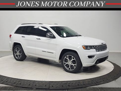 Used 2019 Jeep Grand Cherokee Overland image 1