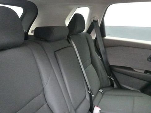 Used 2023 Nissan Rogue S AWD/4WD image 12
