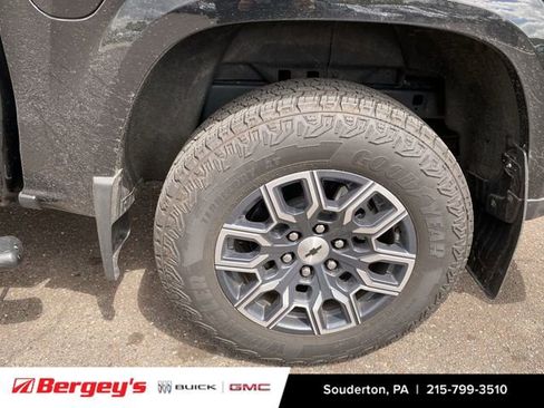 Certified 2026 Chevrolet Colorado Z71 w/ Z71 Convenience Package 2 AWD/4WD image 8