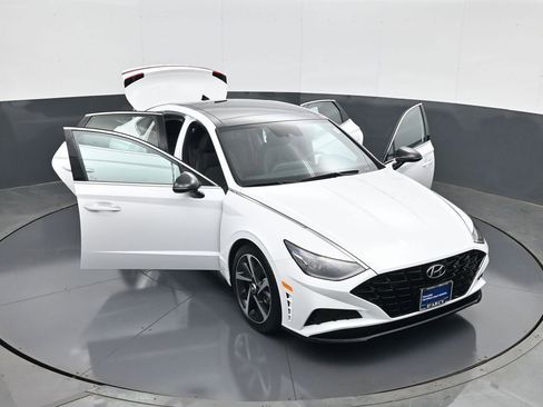 Used 2023 Hyundai Sonata SEL Plus image 29