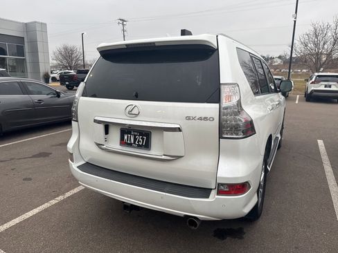 Used 2019 Lexus GX 460 image 11