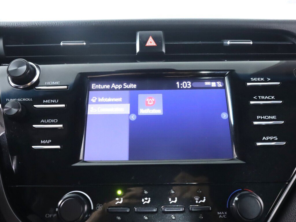 Used 2019 Toyota Camry LE FWD image 22