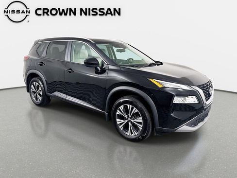 Certified 2023 Nissan Rogue SV w/ SV Premium B Package FWD image 3