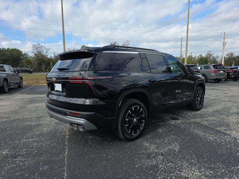 New 2026 Chevrolet Traverse LT w/ Sun and Wheel Package image 3