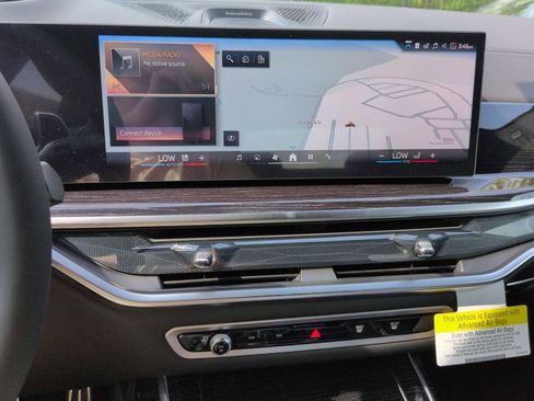 New 2027 BMW X7 xDrive40i AWD/4WD image 30