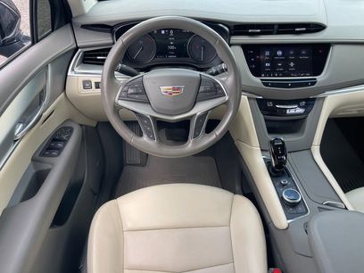 Used 2021 Cadillac XT5 Premium Luxury