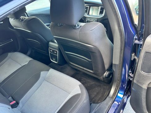 Used 2015 Dodge Charger SXT w/ Rallye Group image 34