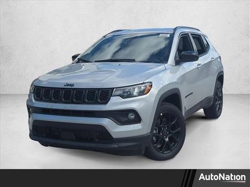 New 2026 Jeep Compass Latitude image 1