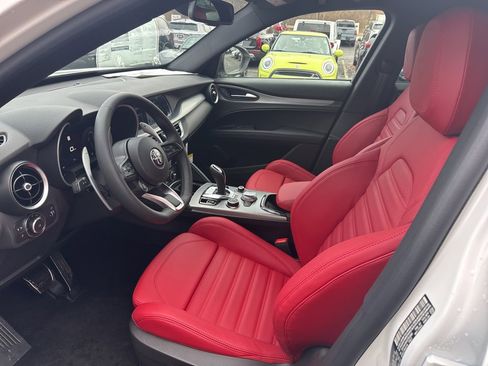 New 2025 Alfa Romeo Stelvio Sprint w/ Veloce Package image 11
