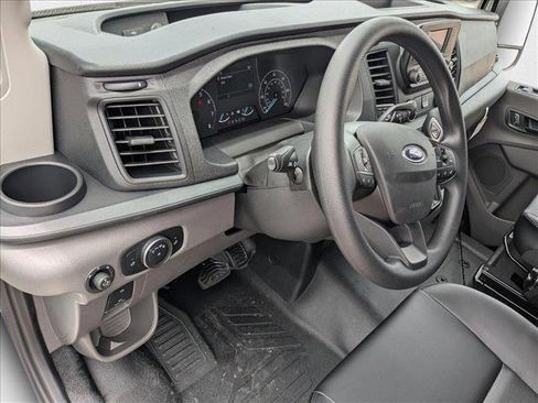 New 2025 Ford Transit 250 148 Medium Roof image 3