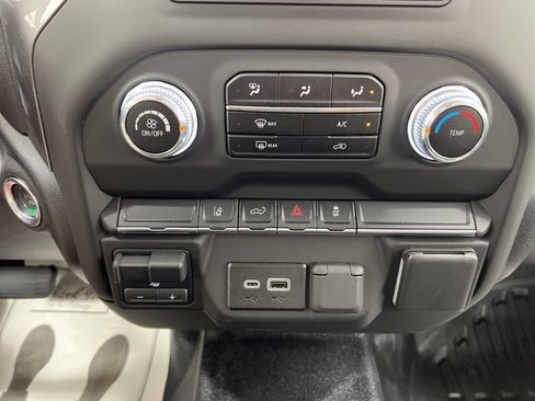 New 2025 GMC Sierra 2500 Pro w/ Convenience Package AWD/4WD image 22