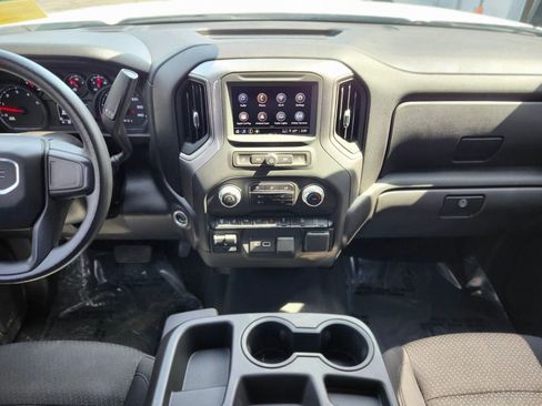 Used 2024 GMC Sierra 2500 Pro w/ 1SA Pro Safety Plus Package AWD/4WD image 12