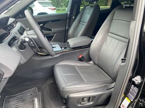Used 2025 Land Rover Range Rover Evoque S AWD/4WD image 11