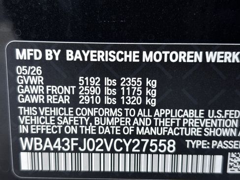 Used 2027 BMW 530i w/ M Sport Package RWD image 31