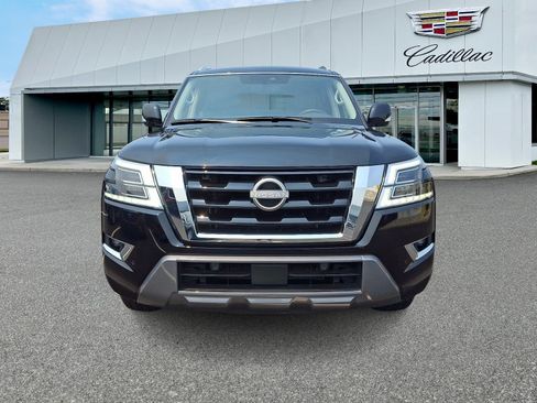 Used 2024 Nissan Armada SV w/ Cargo Package AWD/4WD image 2