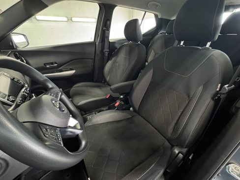 Used 2019 Nissan Kicks SV w/ Exterior Package FWD image 13